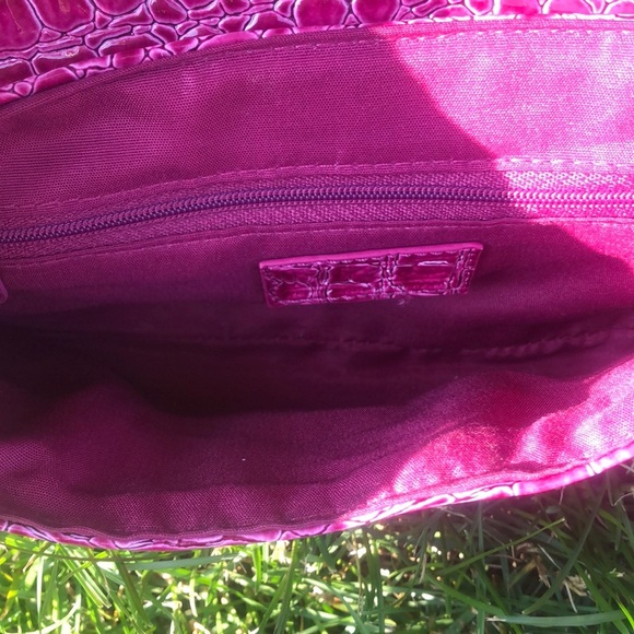 New York & co clutch - Picture 3 of 7